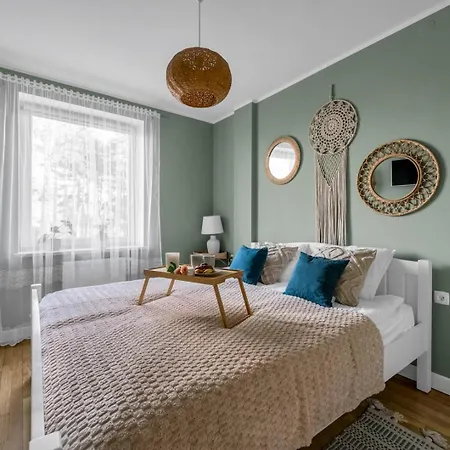 Szczesliwice - Office, Balcony And Parking - By Rentujemy Lejlighed Warszawa