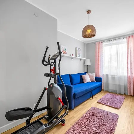 Szczesliwice - Office, Balcony And Parking - By Rentujemy Apartment