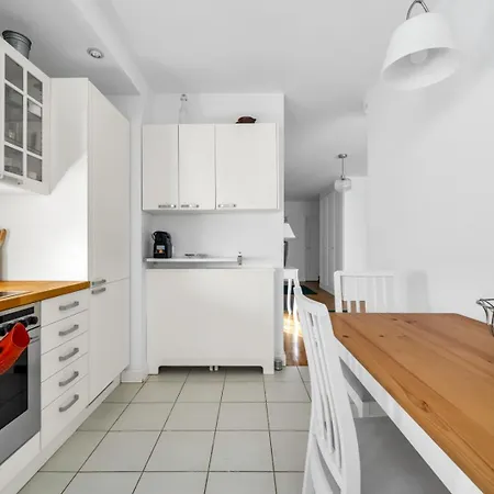Szczesliwice - Office, Balcony And Parking - By Rentujemy Apartment Warsaw