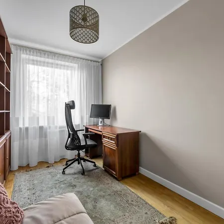 아파트 Szczesliwice - Office, Balcony And Parking - By Rentujemy 바르샤바