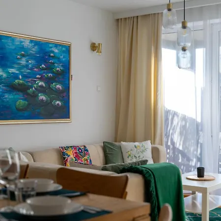 Apartment Szczesliwice - Office, Balcony And Parking - By Rentujemy