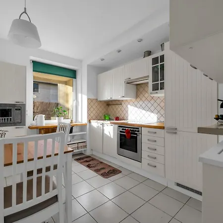 Szczesliwice - Office, Balcony And Parking - By Rentujemy * 바르샤바