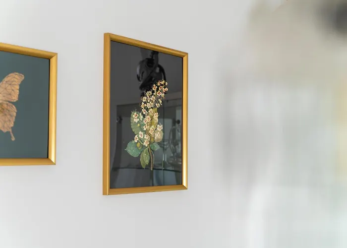 Szczesliwice - Office, Balcony And Parking - By Rentujemy وارسو