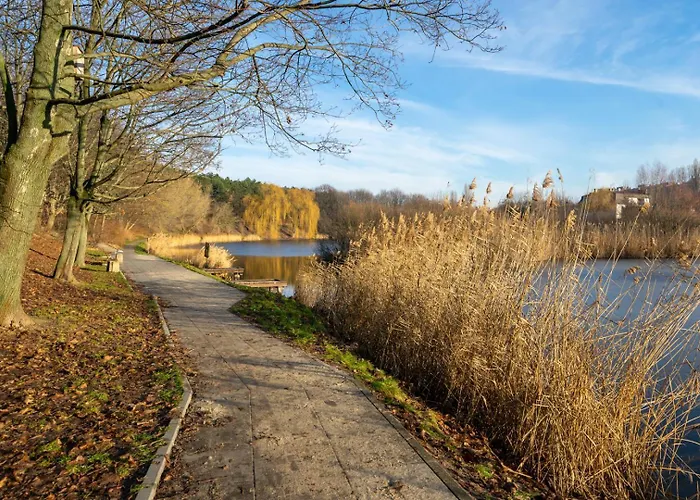 Szczesliwice - Office, Balcony And Parking - By Rentujemy شقة *