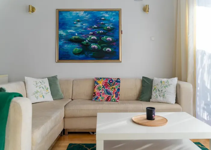 Szczesliwice - Office, Balcony And Parking - By Rentujemy