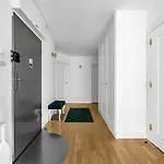 Appartamento Szczesliwice - Office, Balcony And Parking - By Rentujemy